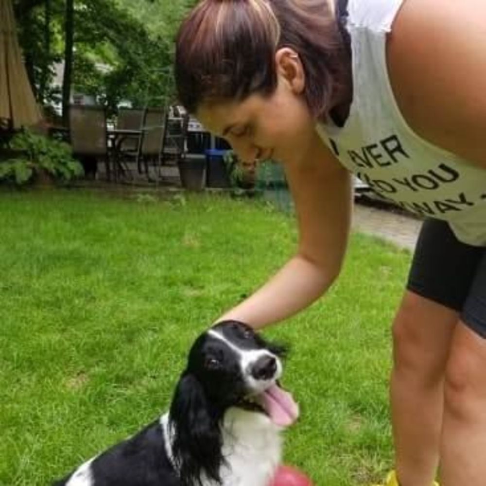 Meet your Posher, Leyla
